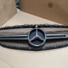 Mercedes benz C63 W205 priekinės grotelės pilnos EOM A2058880523 - Image 2